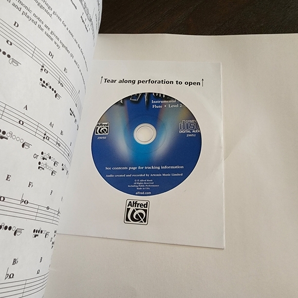Harry Potter Instrumental Solos for Flute Book With CD - Picture 5 of 9